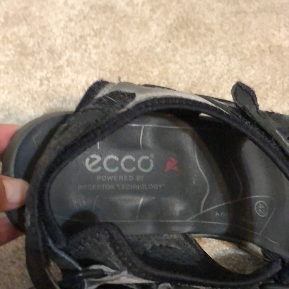 ECCO Men's Offroad Lite 3-Strap Sandal in Black - Picture 8 of 14